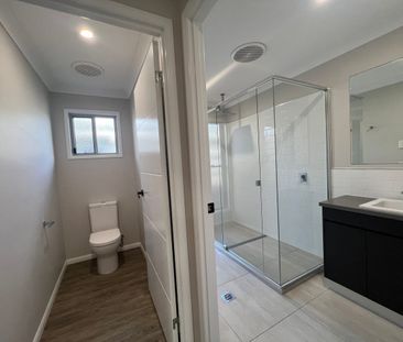 33 Joseph Court, Glenella, Qld 4740 - Photo 4