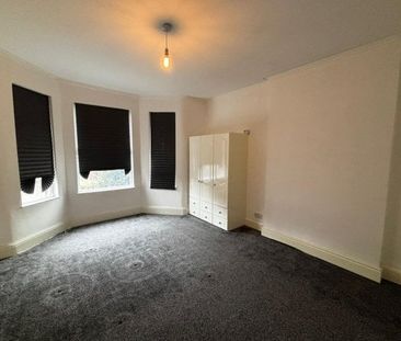 Warbreck Moor, Aintree, L9 4RR - Photo 4
