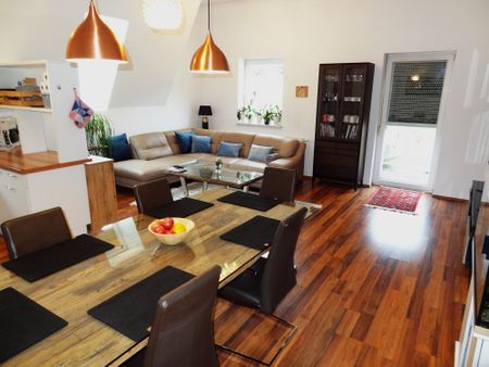 Wunderschöne, moderne Mietwohnung mit Klimaanlage, Carport, Gemeinschafts-Pool und Sauna …! - Photo 3
