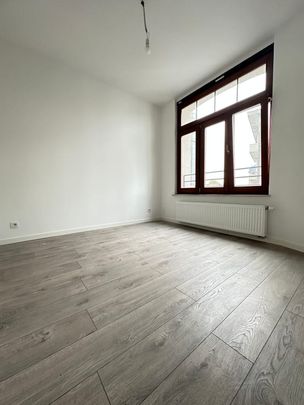 Appartement te huur - Photo 1