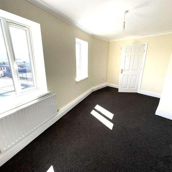 Cambridge Court, Tindale Crescent, Bishop Auckland, County Durham, DL14 - Photo 1