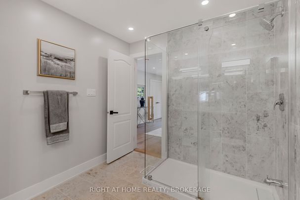 For Lease - 347 Mapledene Drive, Hamilton, Ontario - Photo 1