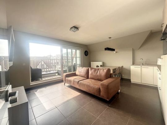 Appartement te huur - Photo 1