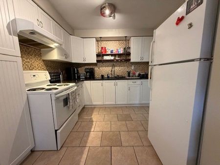 For Lease - 45 Potter Crescent, New Tecumseth, Ontario - Photo 3