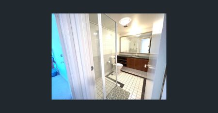 Fully Furnished 3 Bedroom Apartment Raleigh Park Kensington - Photo 4