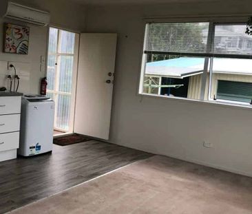 Granny Flat - one bedroom Cockle Bay - Photo 3