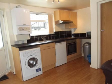 1 bedroom flat to rent - Photo 3