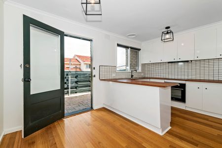3/32 Milne Street, Templestowe - Photo 2