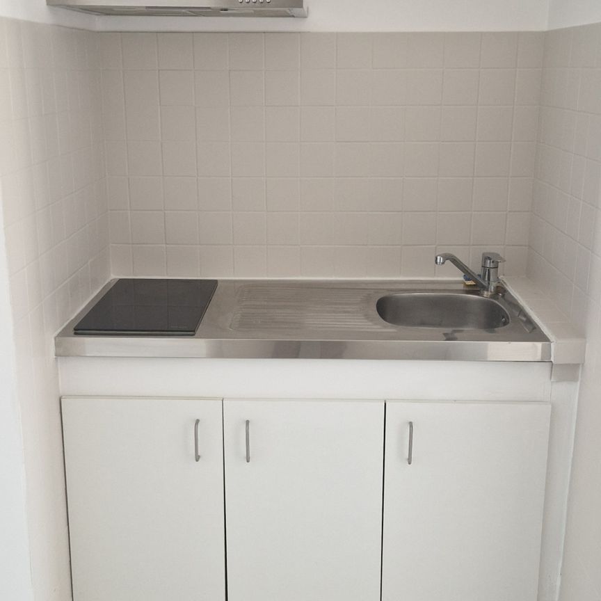 Location Maison 2 pièces 35m² SOUSSANS 33460 - Photo 1