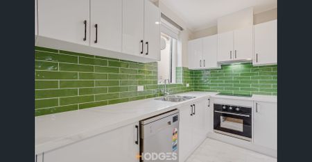 Spacious light filled living in prime location - Photo 3