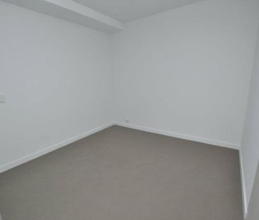 504/639 Lonsdale Street - Photo 1