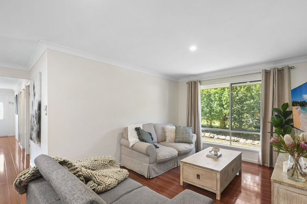 1/2 Tarrina Crescent, Pacific Pines QLD 4211 - House For Rent | Domain - Photo 1