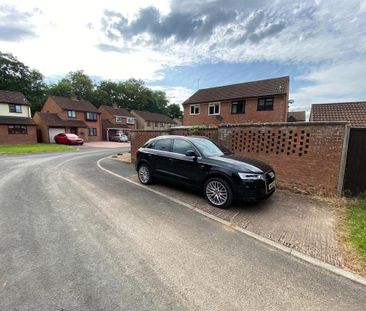 2 bedroom semi-detached house to rent - Photo 2