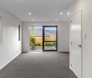 Easy Care, Brand New Townhouse - Photo 3