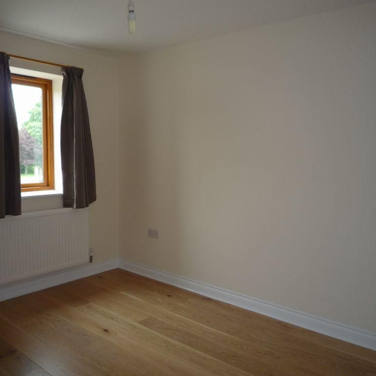 2 bedroom detached house to rent - Photo 1