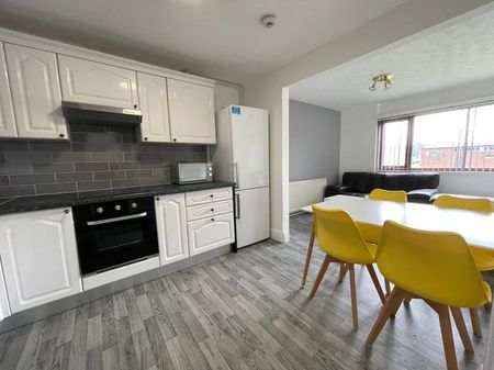 Murray Street, PRESTON, Lancashire PR1 7HY - Photo 2