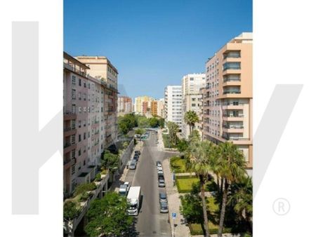 Apartamento T4 em Lisboa - Photo 2