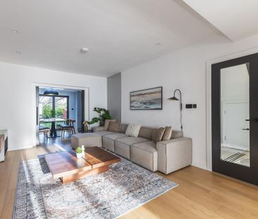 3 bedroom semi-detached house to rent - Photo 6