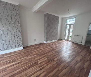 2 Bed Terraced House, Beatrice Street, L20 - Photo 2