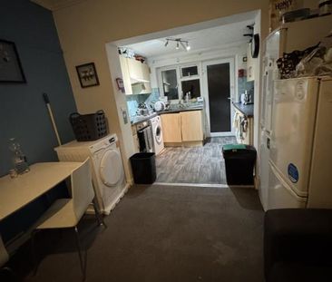 Welbeck Avenue, Southampton - Photo 2