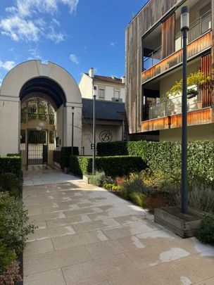 APPARTEMENT T5 D'EXCEPTION AVEC GRANDES TERRASSES ET PARKING PRIVATIF - Photo 1