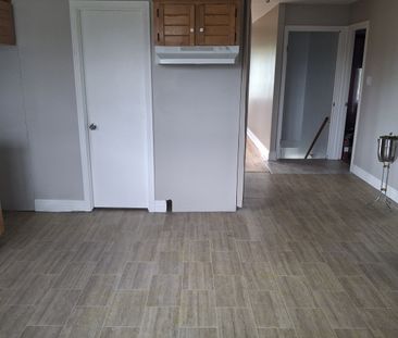 5 1/2 , Haut Duplex - Photo 3
