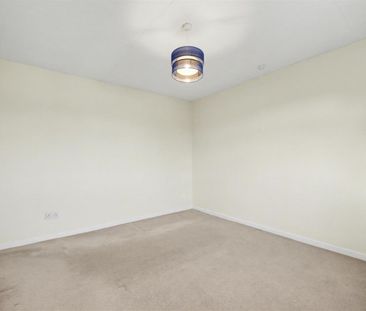 4 BED Terraced House To rent - Photo 4