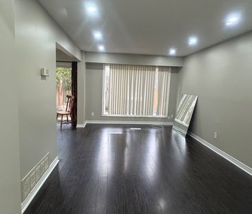 For Lease - 199 Baronwood Court Unit# 199, Brampton, Ontario - Photo 2