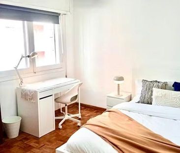 Calle San Ramón Nonato, Madrid, Community of Madrid 28046 - Photo 2