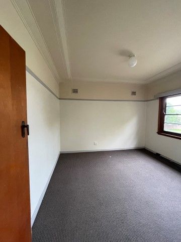 Cute Cottage. Great Location - Photo 2