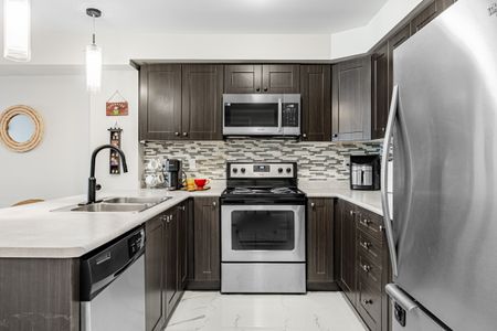 For Lease - 82 Abela Lane, Ajax, Ontario - Photo 3