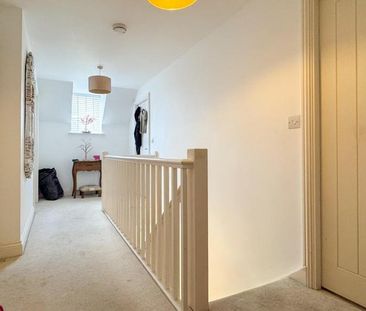 4 bedroom detached house to rent - Photo 6