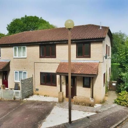 2 bedroom end of terrace to rent Mendelssohn Grove, Browns Wood, MK7 8DH - Photo 1