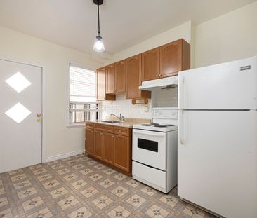 For Lease - 784 Adelaide Street Unit# Main, Toronto, Ontario - Photo 6