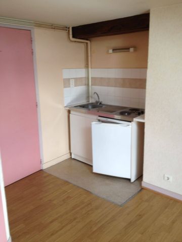 location appartement T1 duplex de 18 m² – Centre Ville – Limoges – Begip - Photo 2