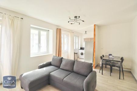 Location Appartement 2 pièces 43m² ST ETIENNE 42100 - Photo 2