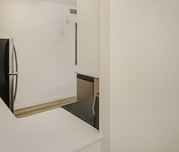 Newcastle: Gold Accents – 710 Westminster, Winnipeg, MB - Photo 2