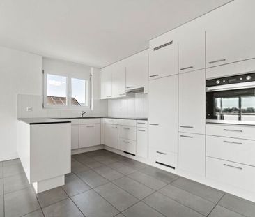1st free monthly rent 3.5-room apartment in the heart of Busswil - Photo 5