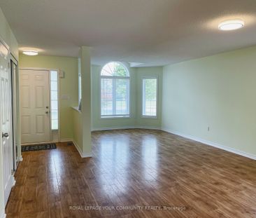For Lease - 24 Sun King Crescent Unit# Main Floor, Barrie, Ontario - Photo 6