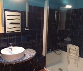 Location Appartement 4 pièces 88m² LES VANS 07140 - Photo 6