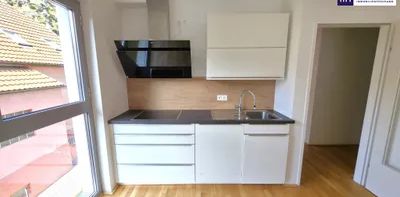 Koffer packen & einziehen - Ihr Rundum-Sorglos-Paket: Erstbezug, moderne 3-Zimmer-Wohnung mit 2 Balkonen, stilvoller Möblierung & moderner Haustechnik - Photo 2