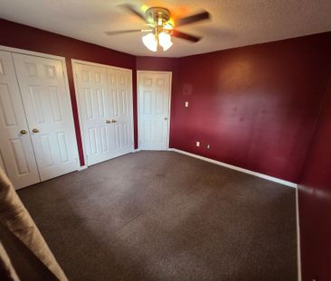 For Lease - 199 Livingstone Street, Barrie, Ontario - Photo 1