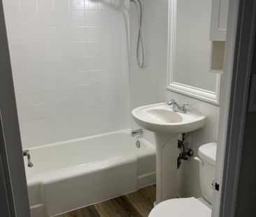 19 Queen Street, Barrie - Photo 6