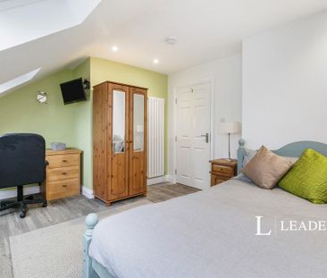 5 bedroom terraced house to rent - Photo 3