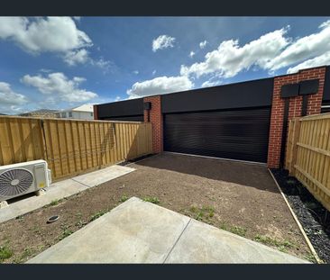 26 Ravida Way, Mickleham, Vic 3064 - Photo 4