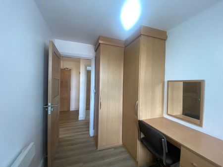 2 bedroom flat to rent - Photo 5