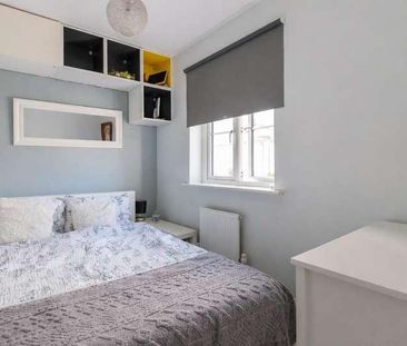 Trem Y Coed, St. Fagans, Cardiff, CF5 - Photo 2