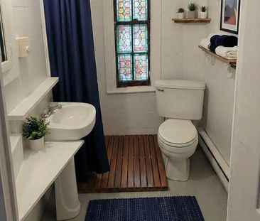 Student Rooms for Rent in Longueuil - Fully furnished | All-inclusi... - Photo 4