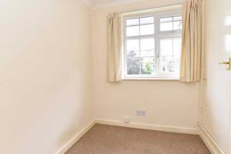 3 bedroom end of terrace house to rent - Photo 5