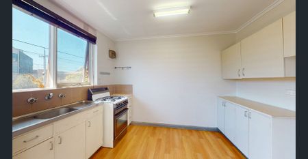 Well-Presented One-Bedroom Apartment in a Prime Brunswick West Location - Photo 3